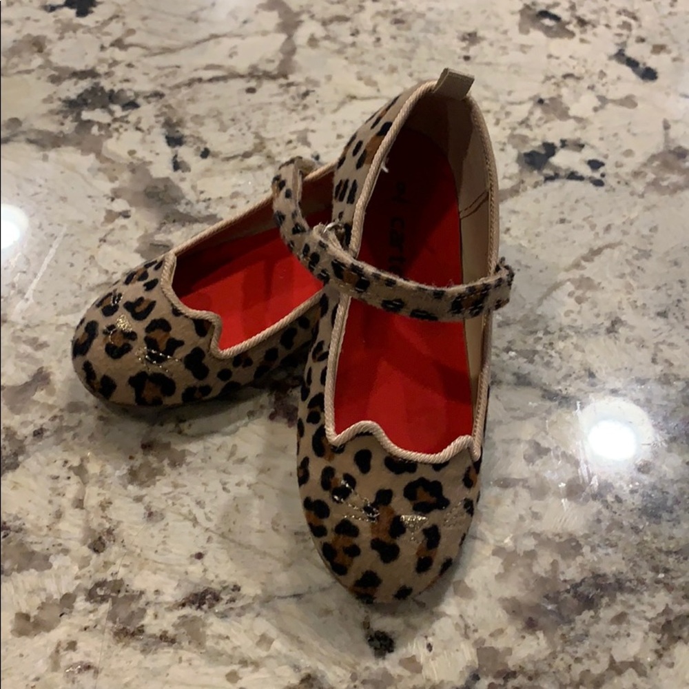 NWOT Carter’s leopard kitty shoes size 9